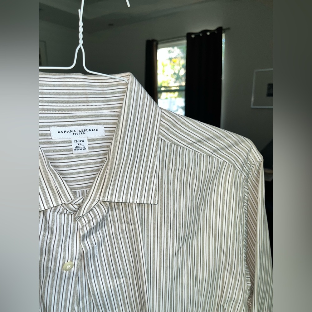 Banana Republic shirt